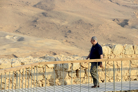 D1187-071-Kobi Gideon