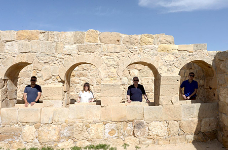 D1190-027-Amos Ben Gershom