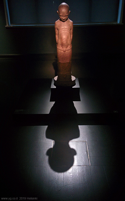 צל במוזיאון הלסינקי לאמנות