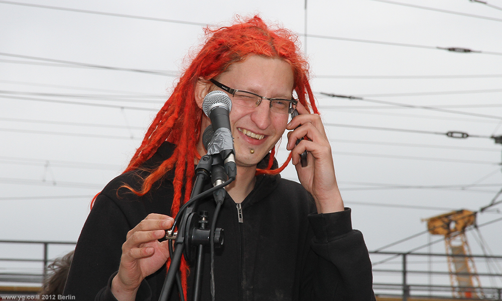 הפגנה בעד ליגאליות של סמים קלים. מרכז ברלין (אלכסנדרפלץ) מאי 2012