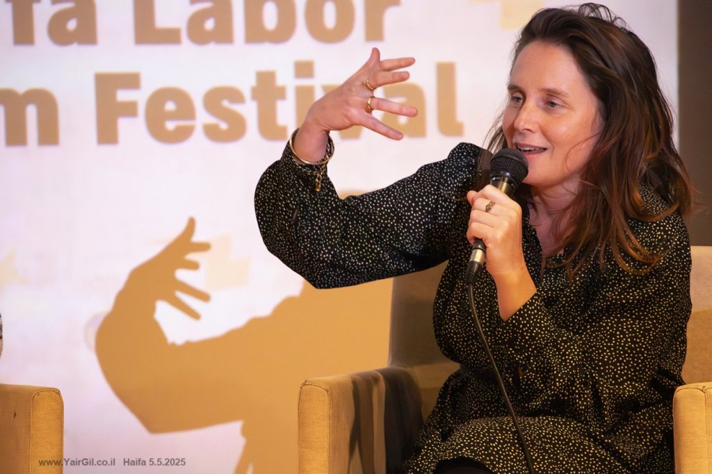 פסטיבל חיפה ה-18 לסרטי פועלים; דיון לפני הסרט האחרון בפסטיבל. עו"ד אביגיל שחם מזכלית משותפת ב 'כוח לעובדים' שהנחתה את הדיון.