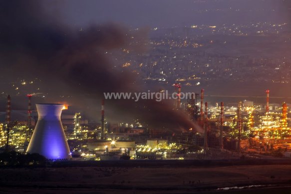 הפגיעה במתחם בז"ן 16.6.2025;  שלושה נספו עקב פיצוץ הטיל שהגיע 